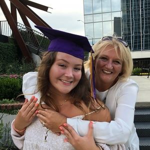 Meet your Posher, Melanie